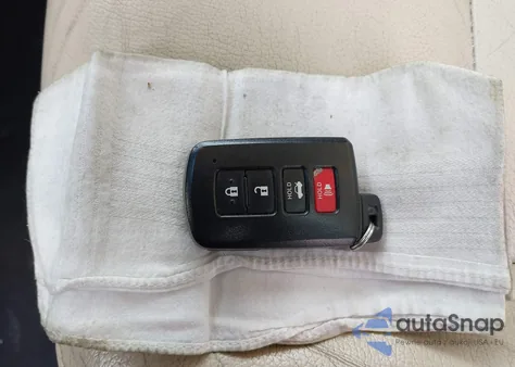 2015 Toyota Avalon Xle z USA, uszkodzony, nr VIN 4T1BK1EB1FU153003